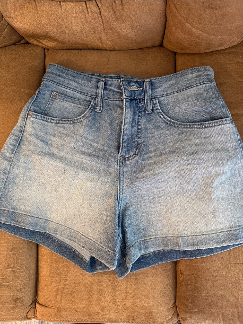 Lee Women's Faded Light Blue High-Rise Jean Shorts